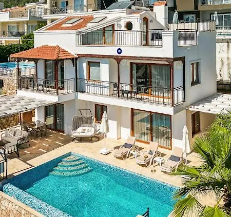 Degerli Villa Kalkan
