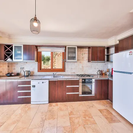 Degerli كالكان